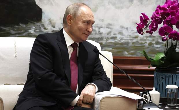Президент России Владимир Путин проведет переговоры с королем Бахрейна Хамадом бен Исой Аль Халифой