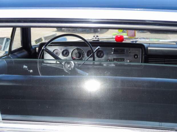 Шоу старых автомобилей в Бруклине авто, ретро авто, олдтаймер