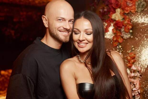 Влад Яма с женой Лилианой