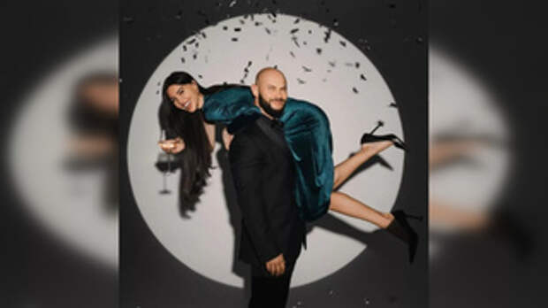 Оксана Самойлова и Джиган / Фото: @samoylovaoxana / Instagram.com, социальная сеть Instagram запрещена в РФ; она принадлежит корпорации Meta, которая признана в РФ экстремистской