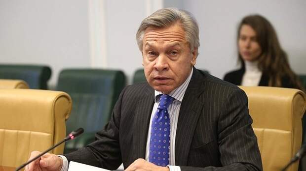 Пушков назвал мешком дыма заявление Земана о «русском следе» во взрывах в Чехии