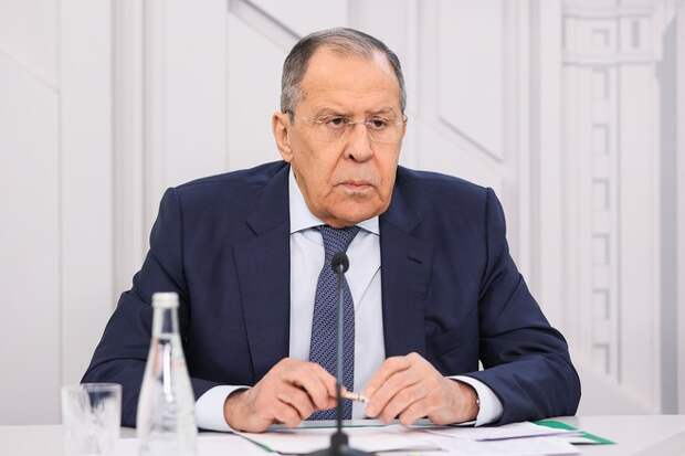 Лавров: Россия хочет равноправных отношений с США Лавров: Россия хочет равноправных отношений с США