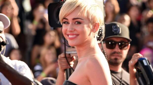 Miley Cyrus attends the 2014 MTV Video Music Awards at The Forum on August 24, 2014 in Inglewood, California. 