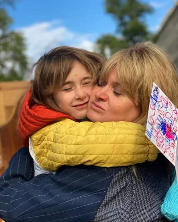 Анна Михалкова с с дочерью