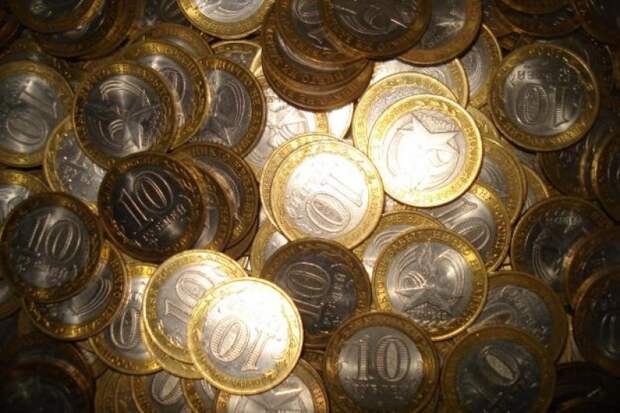 Центробанк анонсировал 23 вида юбилейных монет 10 рублей 2013-2014