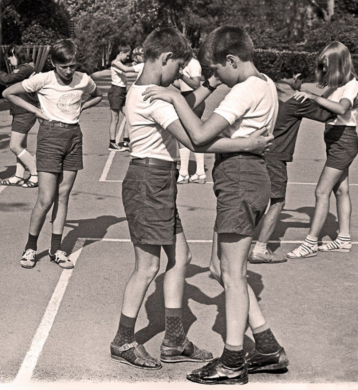 СТРАНА, КОТОРУЮ В 1991 ГОДУ РАЗРУШИЛИ ЭЛЬЦИНЫ, ГАРБЕРЫ, ЧУБАЙСЫ И ДРУГИЕ ЖИДЫ!