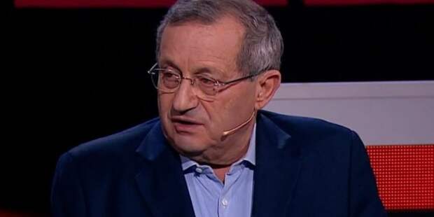 Кедми: флаг подлой Польши больше не может развеваться в Москве