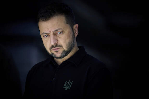 Между Зеленским и Кличко произошла заочная перепалка на фоне блэкаута