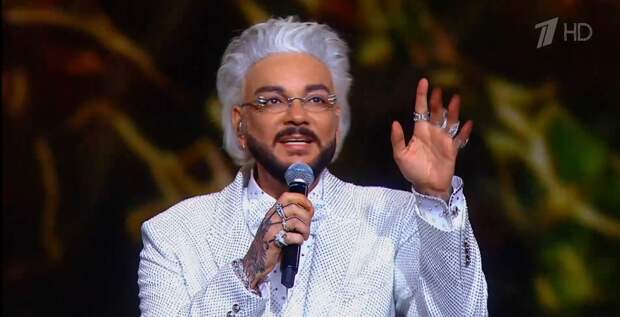 Киркоров прилетел в Петербург с четырьмя шоу в "Октябрьском"