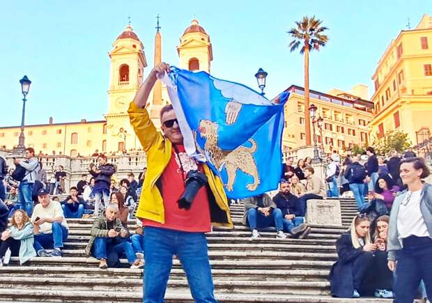 Римские каникулы в условиях СВО, или Невероятные приключения скобарей в Италии