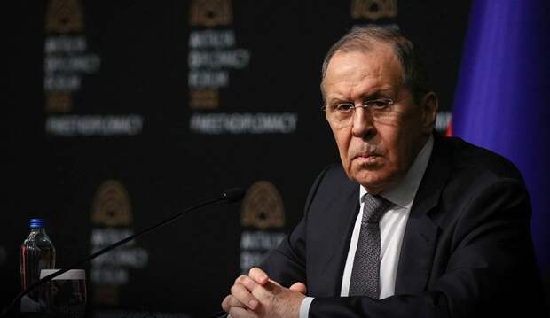 Лавров: Россия пересмотрит переговорную позицию по Украине после попытки атаковать резиденцию Путина