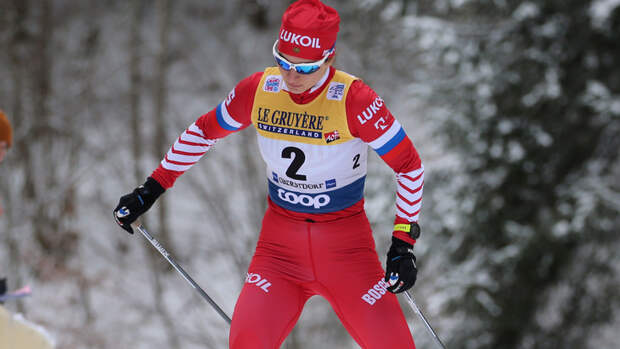 Непряева победила в скиатлоне на чемпионате России в Тюмени