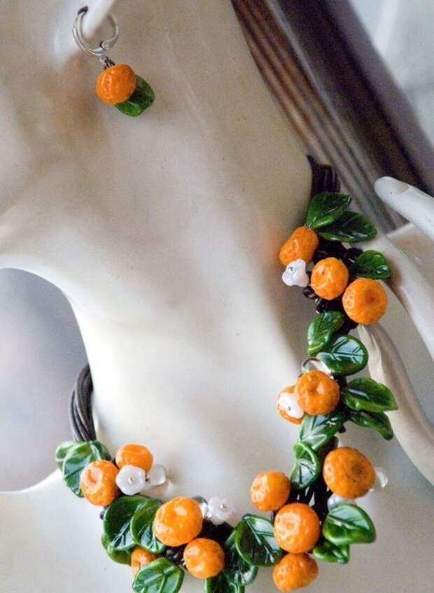 Серьги-сосульки, бусы-мандаринки и другие интересные украшения, сделанные из стекла «лэмпворк»
