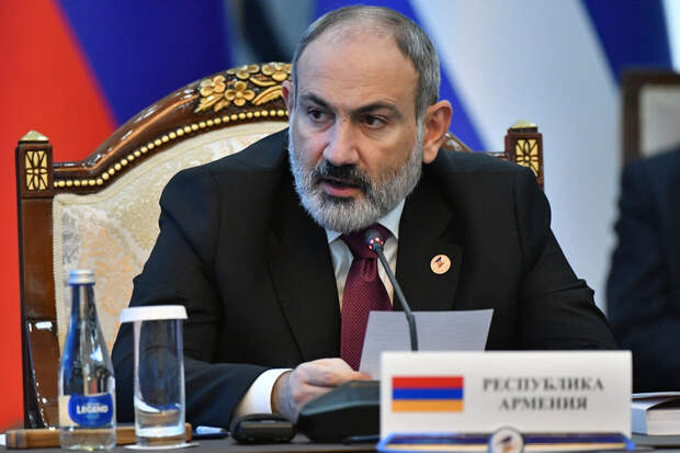 В Армении допустили, что Пашиняна подставили с заявлением о Захаровой
