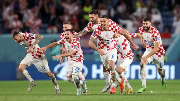 Хорватия вышла в полуфинал ЧМ-2022 после победы над Бразилией