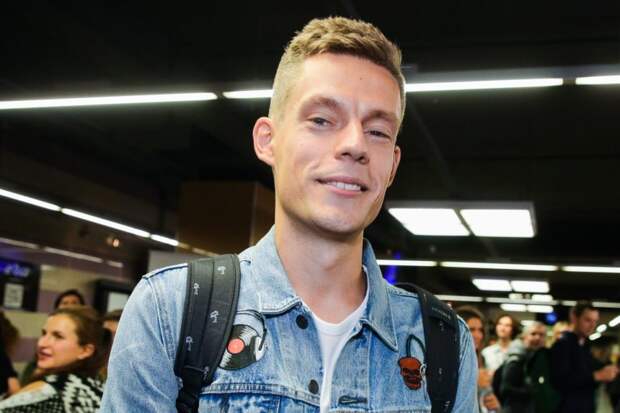 Юрия Дудя и Настю Ивлееву хотят наказать за оскорбление Владимира Путина