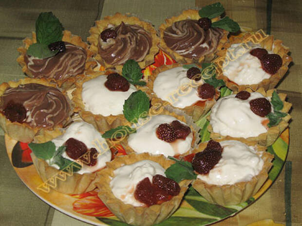 Пирожное корзинка с начинкой