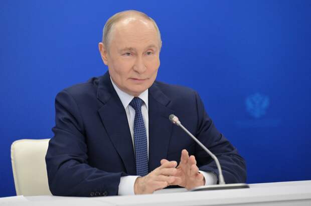 Путин пообещал приехать в регион России