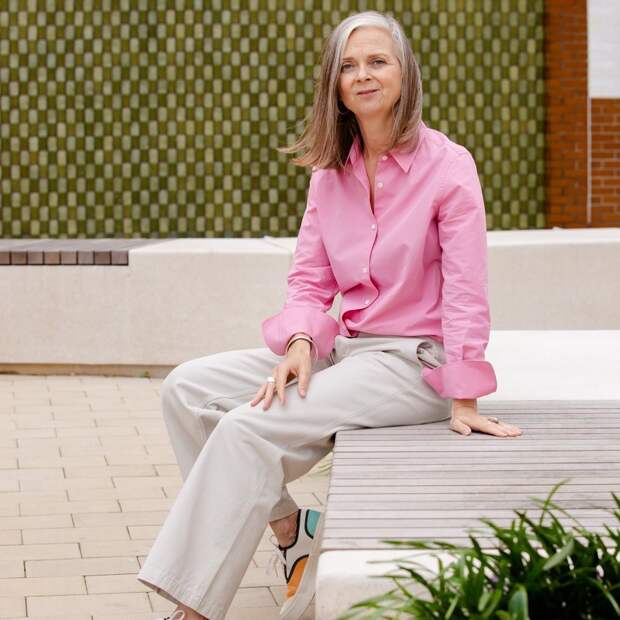 Стильные образы от Alyson Walsh: 15 способов выглядеть шикарно в 60 лет