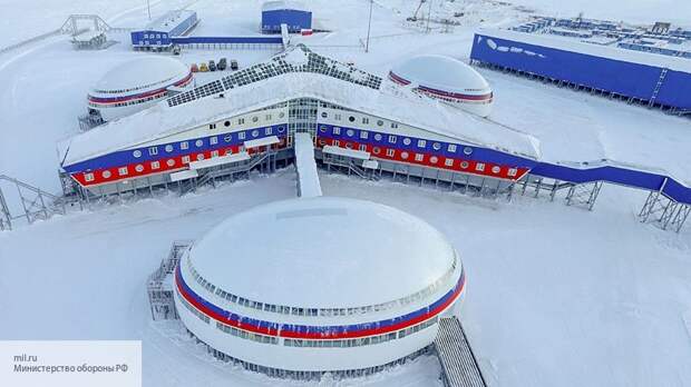 Классические танки слишком уязвимы в Арктике, но Россия нашла выход:  румынский военный эксперт рассказал о Т-80БВМ