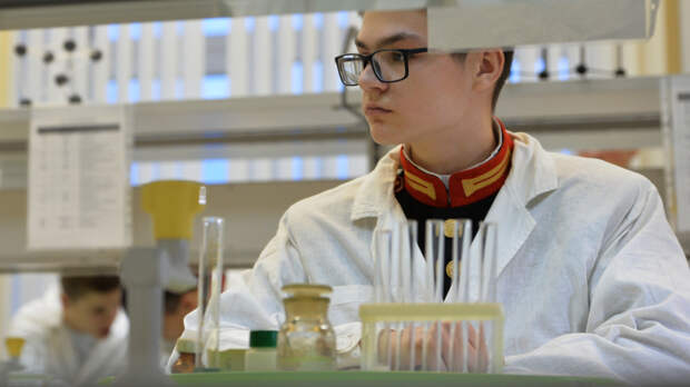 В МГУ стартовала 60-я Международная Менделеевская олимпиада по химии