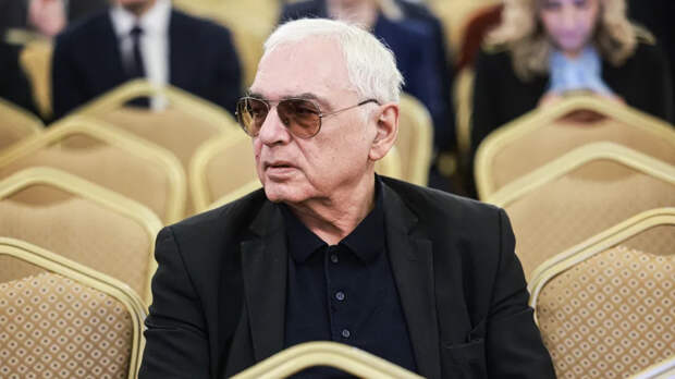 Карен Шахназаров призвал принимать участников СВО в творческие вузы без экзамена