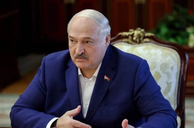 Лукашенко заявил, что жене Мадуро предлагали остаться на родине