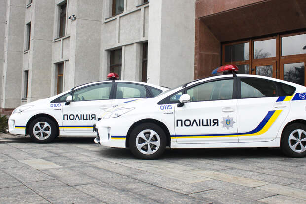 Страна.ua: взорванный в Киеве внедорожник принадлежал украинскому военному