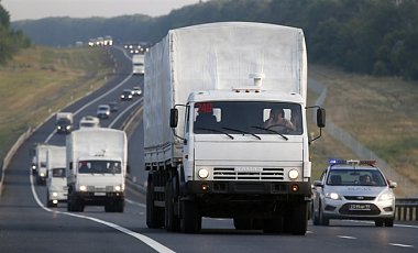 Евросоюз призвал Россию вывести гуманитарный конвой из Украины