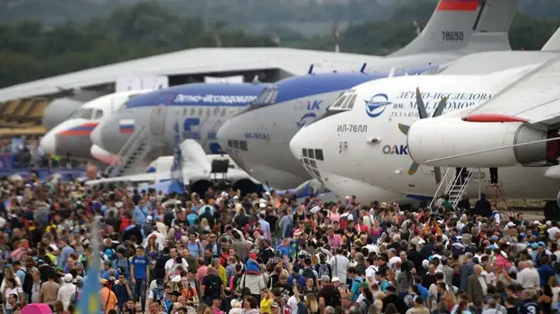 На авиасалоне МАКС-2019 покажут самолёт МС-21