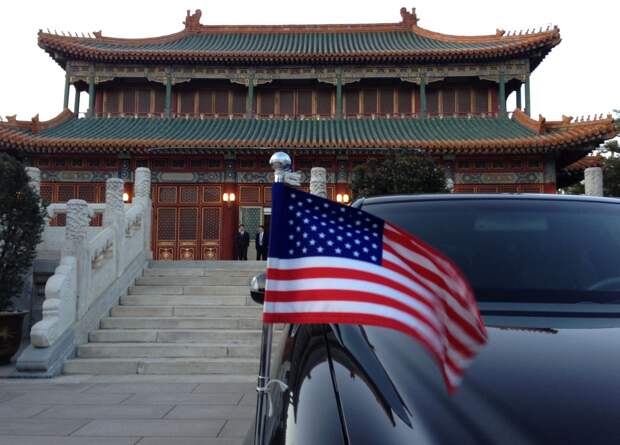 «Ъ»: Визит госсекретаря США Энтони Блинкена в Китай закончился провалом