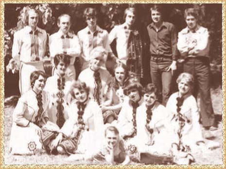 http://www.sssrviapesni.info/img8/guctitul1.jpg