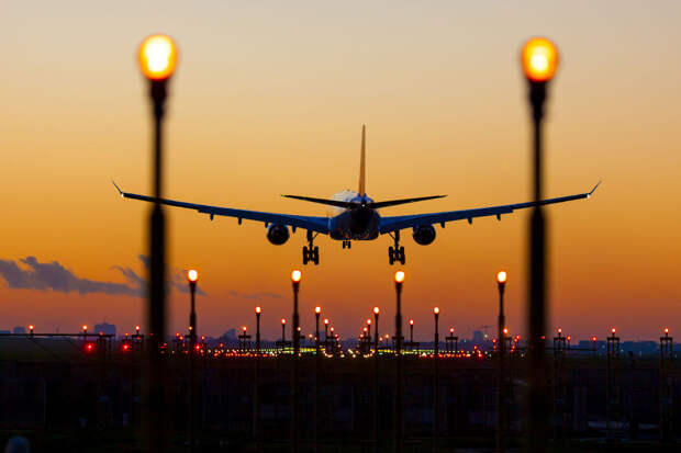 Росавиация: аэропорт Калуги временно приостановил прием и выпуск самолетов