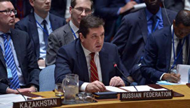 Заместитель постпреда РФ при ООН Владимир Сафронков на заседании Совбеза ООН по Сирии. Архивное фото