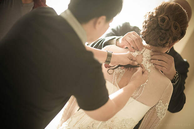 Behind The Scenes RoanMarriesJae 03.jpeg