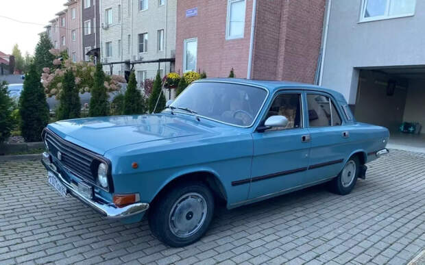 Не переделка, а заводская легенда: продается дизельная Волга