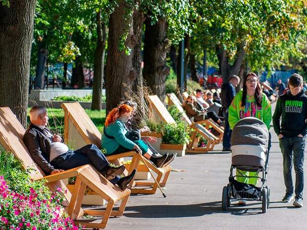 Москвичам пообещали резкий погодный "кувырок" в сторону лета в конце мая