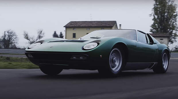 Отреставрированный Lamborghini 1971 года вывели на гоночную трассу
