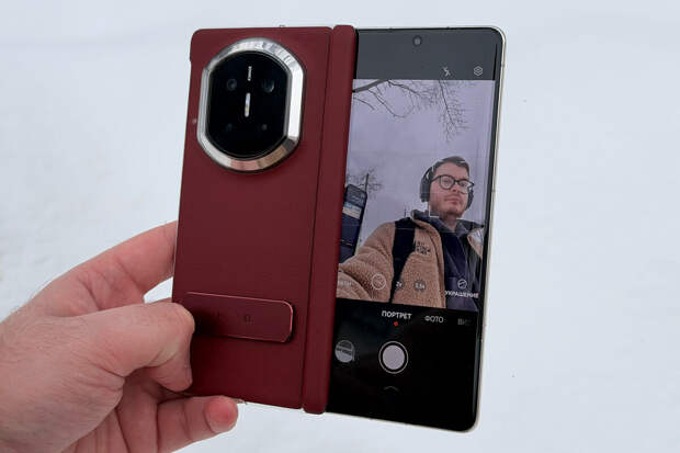 В РФ начались продажи складного смартфона Huawei Mate X7 за 160 000 рублей