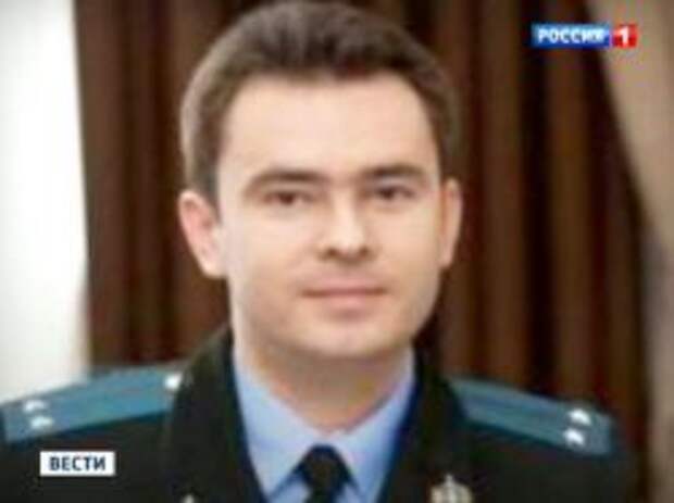 Разоблаченный Тесаком пристав-педофил отсидит вдвое меньше него