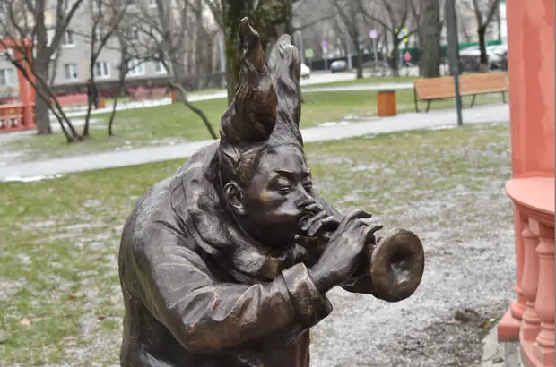 Жоржа из Каштанки вернут в сквер имени Чехова