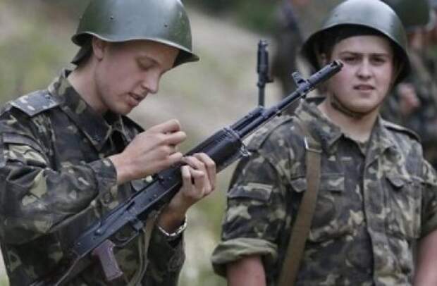 Украина увеличивает армию и закрывает границы