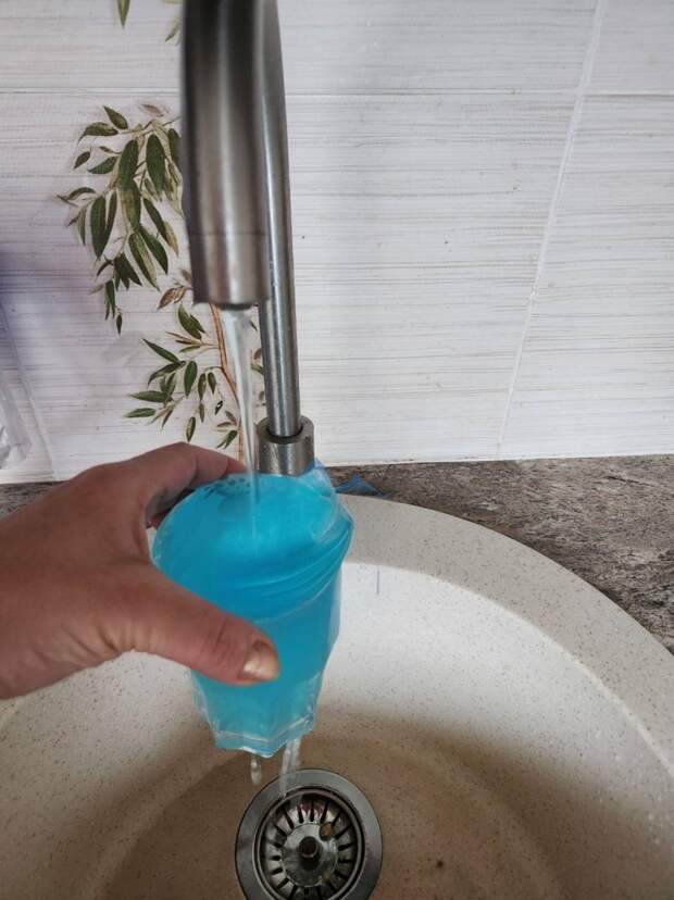 Блю Кюрасао на ул. Владычанского, 46