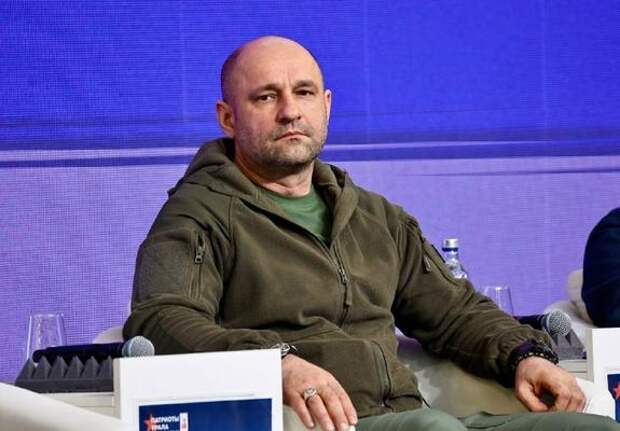 Уральский полпред не смог улететь из Екатеринбурга из-за беспилотников