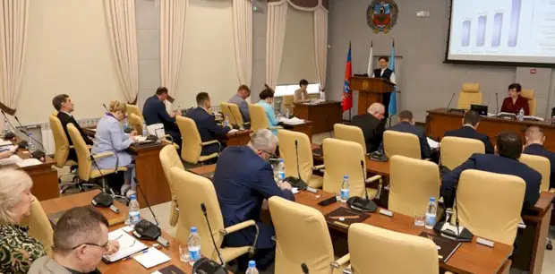 Барнаульская гордума отказалась разом направить 7 млрд рублей на погашение долгов