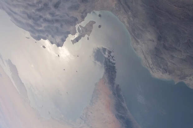 Fars: супертанкер Ирана миновал морскую блокаду США в Ормузе