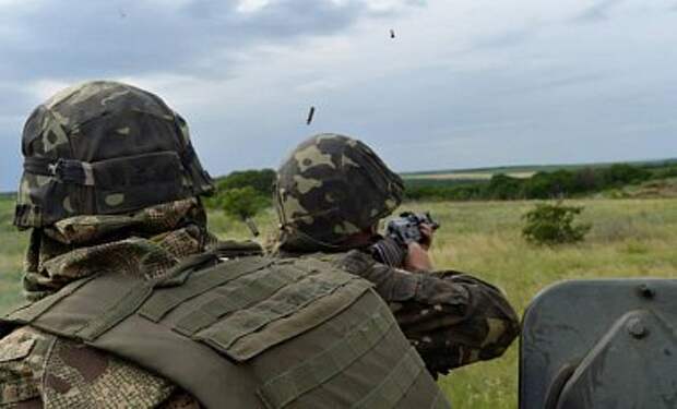 42 военных ушли в Россию из-за отсутствия снабжения - офицер 42 военных ушли в Россию из-за отсутствия снабжения - офицер