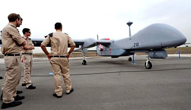 IAI-delivers-12-UAVs-to-Russia-in-key-deal