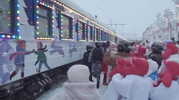 Поезд Деда Мороза прибыл в Вологду в рамках новогоднего турне
