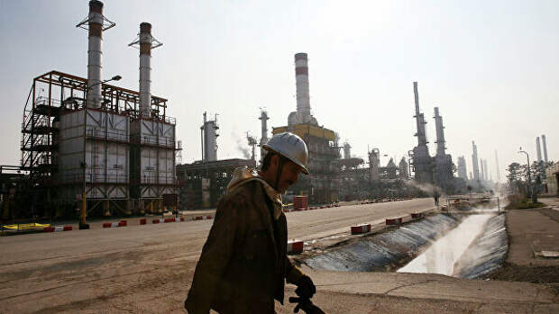 Иранский нефтяник Иранский нефтяник